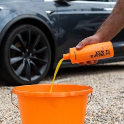 MCLAREN™ WASH & WAX 37