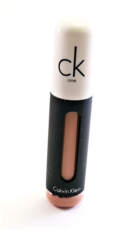 Calvin Klein CK One Cosmetics All Day perfection lipcolor- Blur