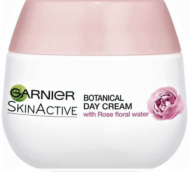 Garnier -SkinActive Moisture+ Rose Floral Water