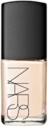 Sheer Glow Foundation Mont Blanc NARS