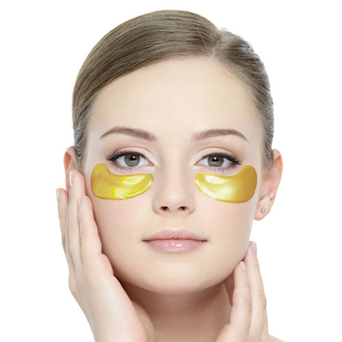 Guldplåster motverkar påsar under ögonen.