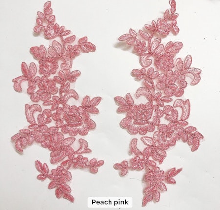 Spegelvänt par. Applikation på mesh. PEACH PINK