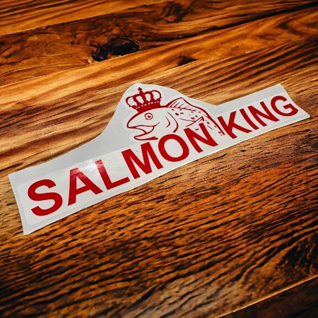 Salmon King dekal 300x100 mm RÖD