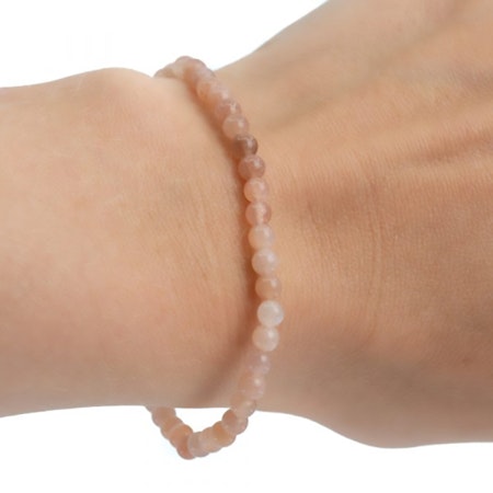Solsten 4mm pärlor Armband