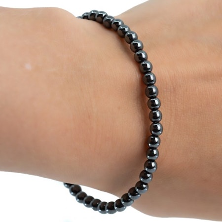 Hematit 4mm pärlor Armband