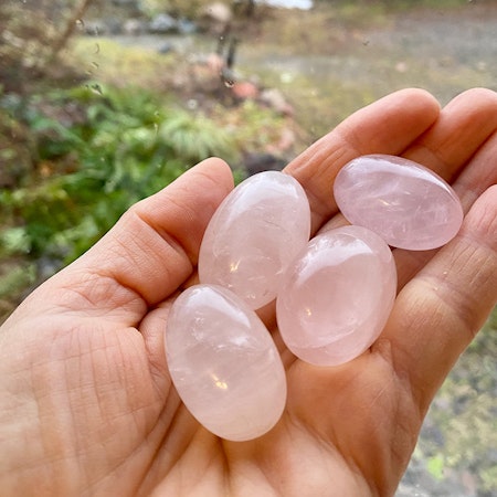 Rosenkvarts Trumlade stenar 100gr