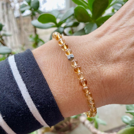 Citrin 4mm pärlor Armband