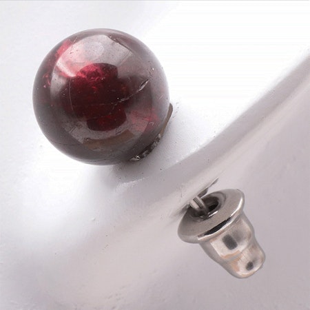 Granat Örhängen 8mm pärla