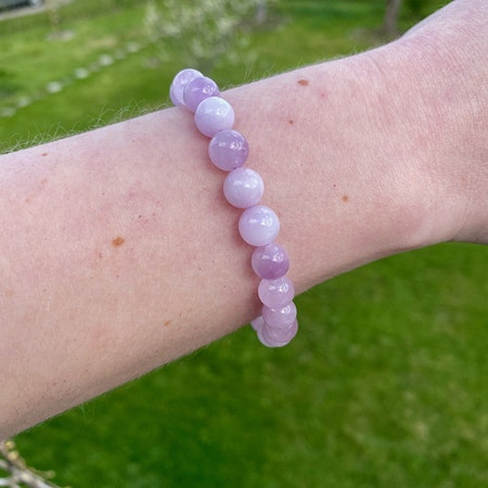 Kunzit 8mm pärlor Armband