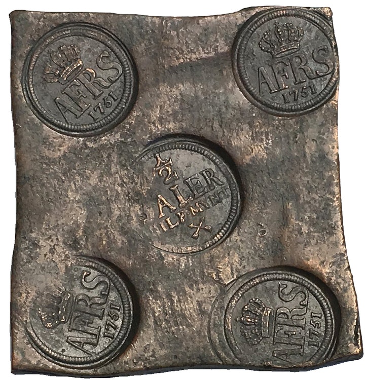 Sverige, Adolf Fredrik 1751-1771, Avesta, Plåtmynt 1/2 Daler silvermynt 1751 - VACKERT EXEMPLAR