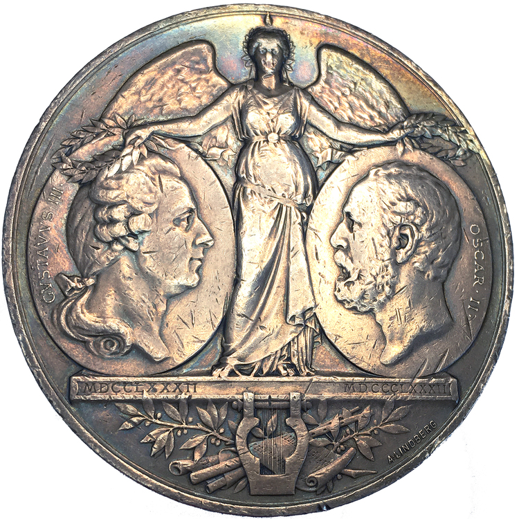 Gamla operahusets 100-årsminne i Stockholm - Stor pampig silvermedalj av Adolf Lindberg