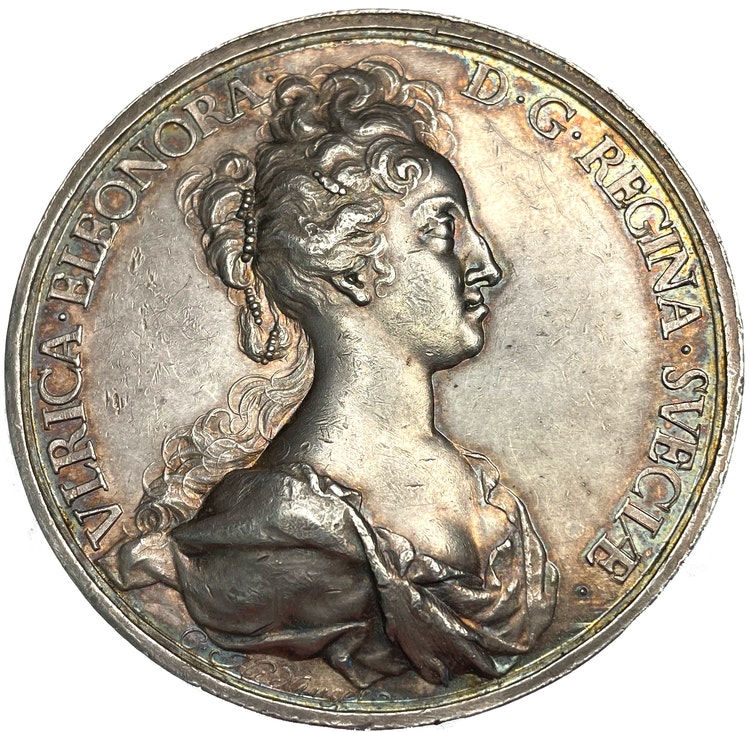 Ulrika Eleonora 1719 - Kröningen av Hedlinger med signatur kursiverad - RAR - Vackert exemplar