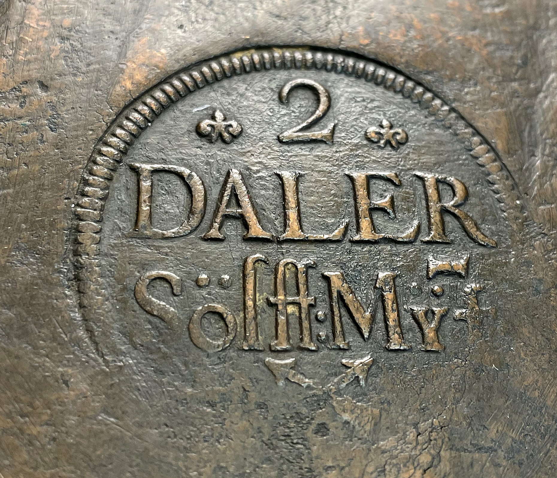 Karl XII - 2 Daler Silvermynt 1710 - Ovanligt vackert och tilltalande exemplar med fina stämplar