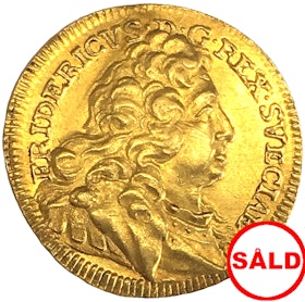 Sverige, Fredrik I 1720-1751, 1/2 Gulddukat 1735 - MYCKET VACKERT EXEMPLAR
