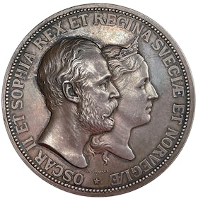 Oskar II och Sophia, Silverbröllopet 1857-1882 - Underbar och mycket sällsynt massiv silvermedalj av Lea Ahlborn