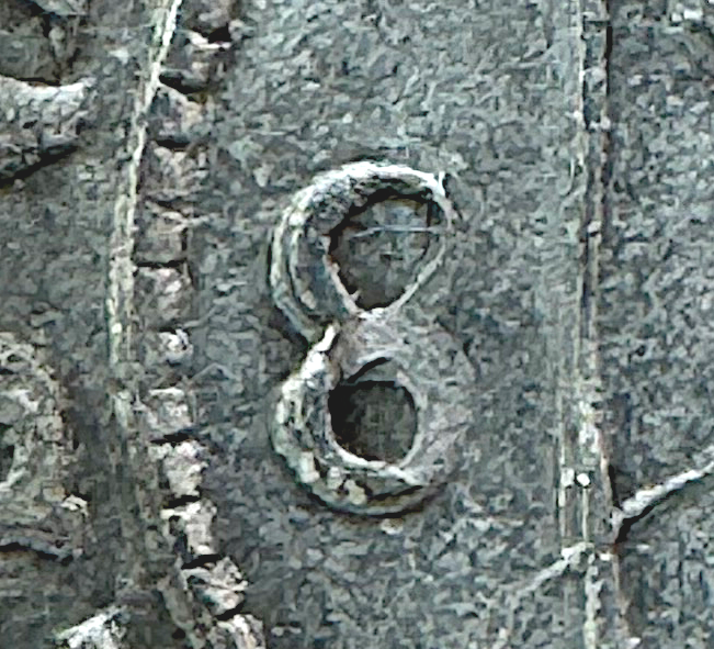 Johan III - 1/2 Öre 1581, åttan dubbelpunsad, silvrigt exemplar med fin lyster