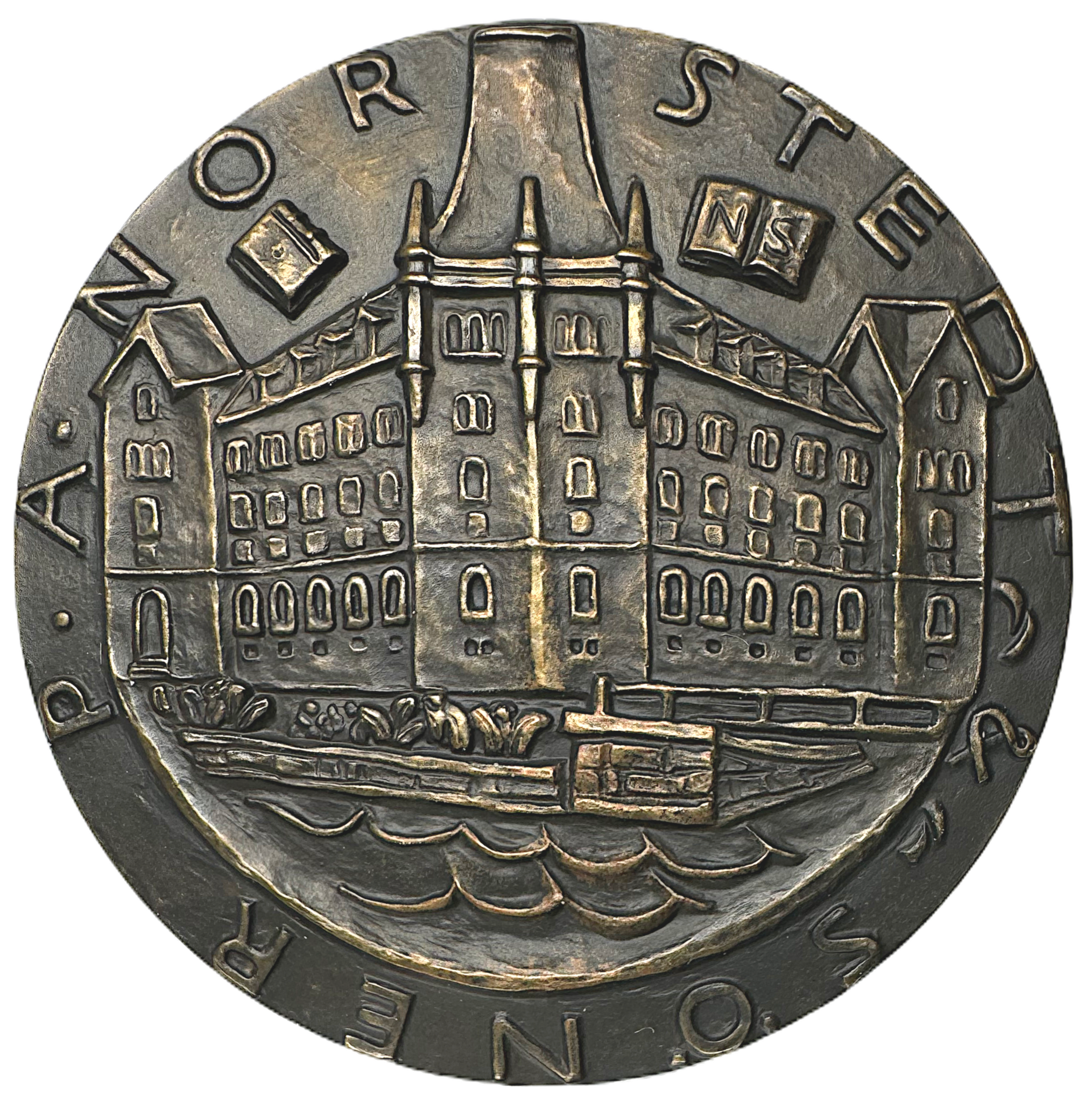 Specialerbjudande 3st Carl Milles medaljer & 3 böcker + Rome the Leagacy ordinarie pris 4.300:-