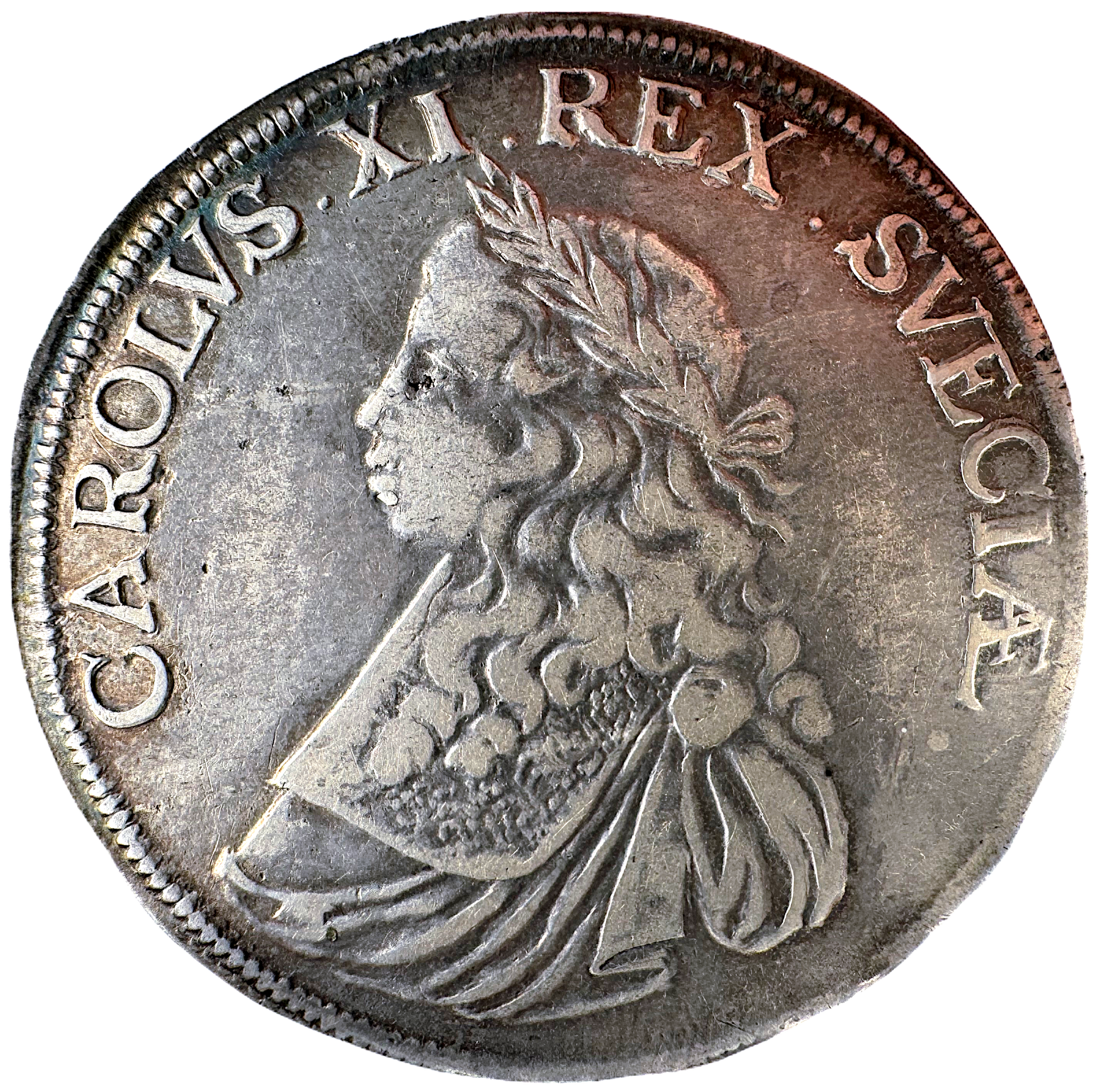 Karl XI - 8 Mark 1666 - En mycket sällsynt variant med ompunsat V upp och ner i VIII - Mycket sällsynt - RR