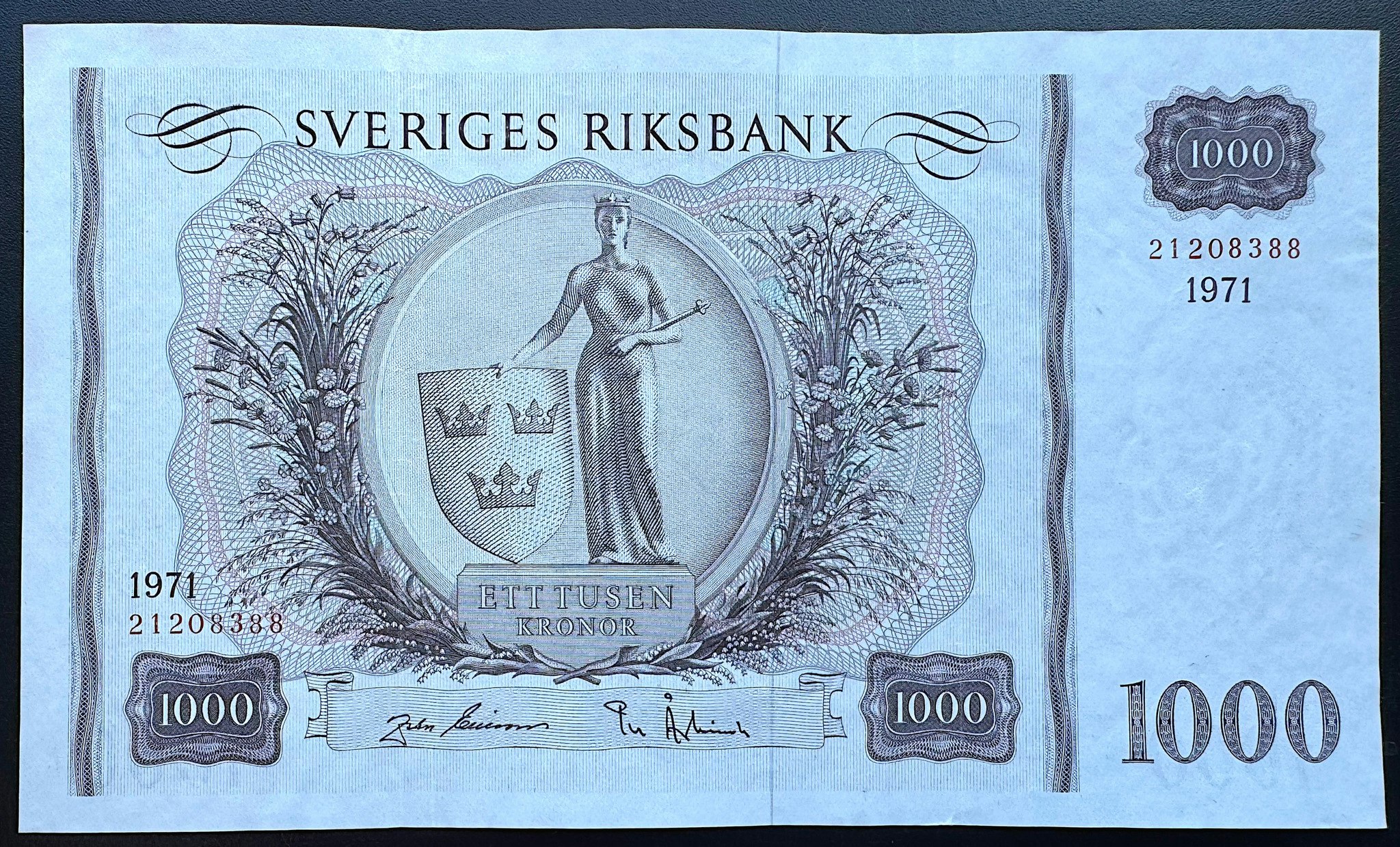 Sveriges riksbank - 1000 kronor 1971 - Sedel med rent och krispigt papper - fräsht exemplar