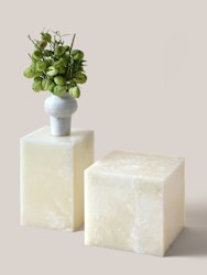 Flair Pedestal White Onyx