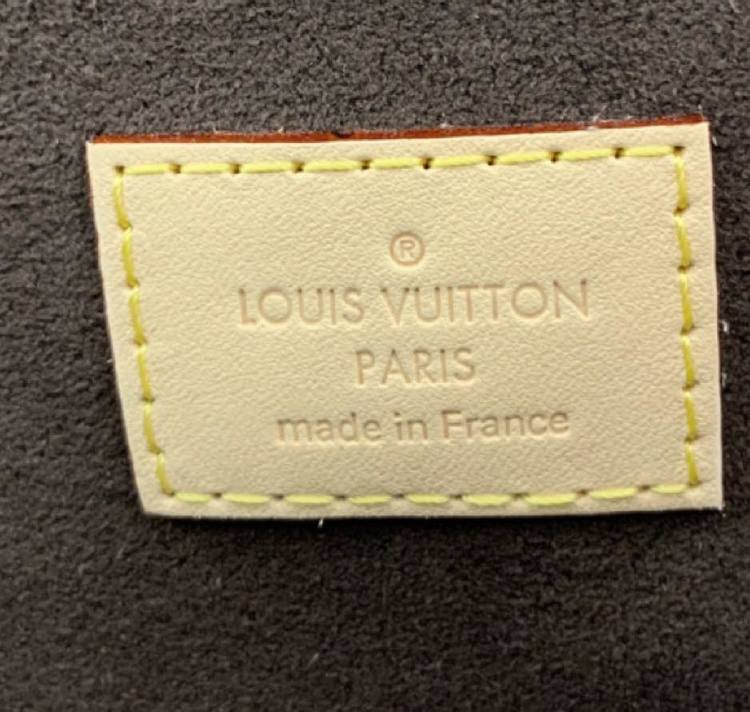 Brandnew Louis Vuitton Metis Pochette Monogram Canvas