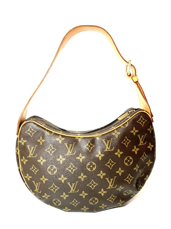 Louis Vuitton Croissant Monogram Shoulder Bag MM