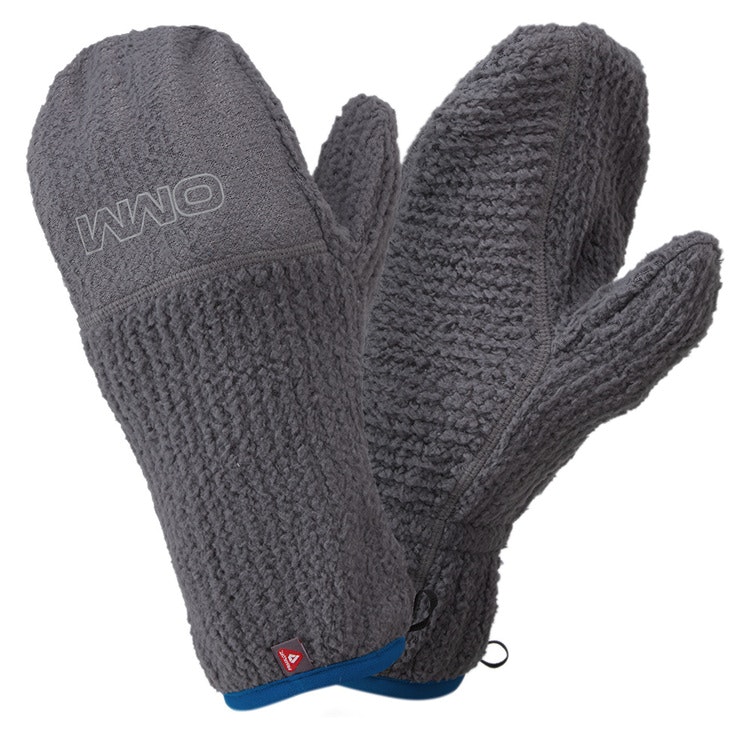 the OMM Core Fleece Mitt