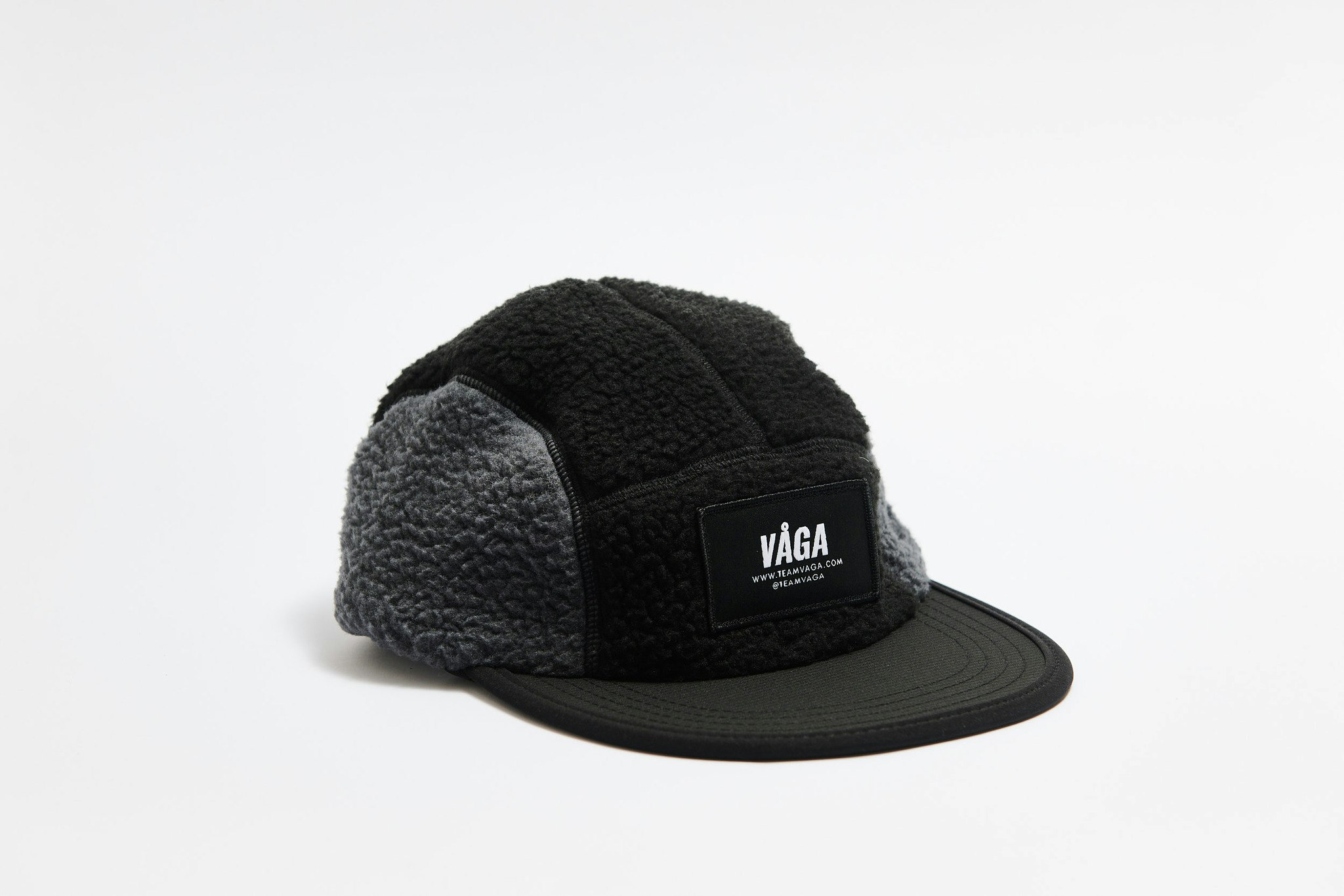 Våga Teddy Fleece Cap - Black/Charcoal