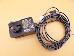 Charger(100-240V,20V,11W) LA8003 - 50040670