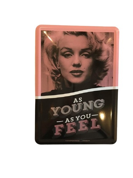 Metalkort av Marilyn Monroe som ett vykort som går att posta.