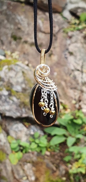 (Såld) Halsband Simple Swirl svart agat i silver och brons