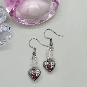 Örhängen Sparkling Heart Purple med facetterad bergkristall