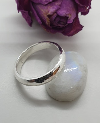 Ring av hamrat 925 sterling silver