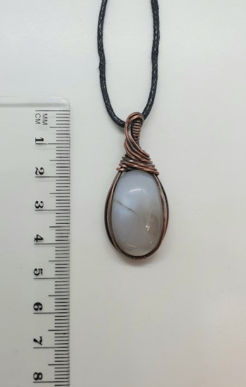 Halsband Swirly med grå agat