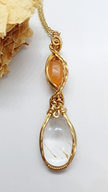 Halsband Delicious Double med topas och karneol