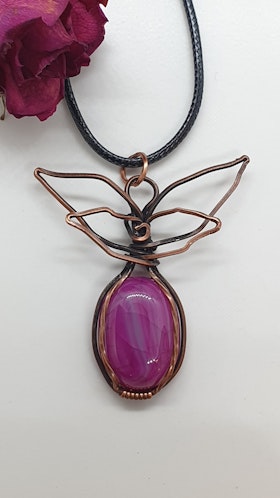 Halsband Angel med rosa dragon's vein agat