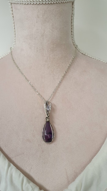 Halsband Delicious Double i 925 sterlingsilver med trapiche ametist och lila cubik zirkon