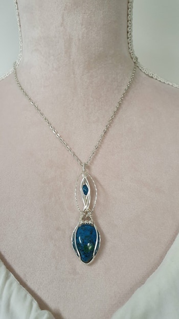 Halsband Delicious Double i 925 sterlingsilver med krysokolla malakit och apatit
