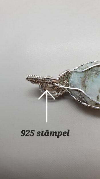 Halsband Swirly Pearls i 925 sterlingsilver med larimar
