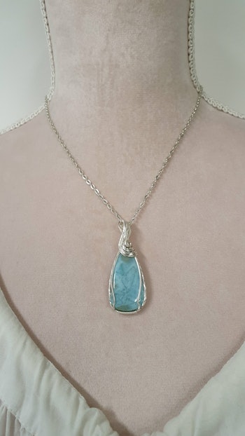 Halsband Swirly i 925 sterlingsilver med larimar