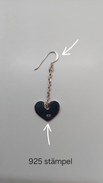 Örhängen Hjärta i 925 sterlingsilver