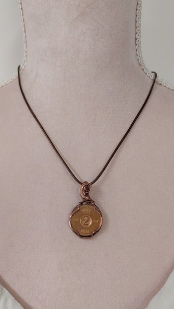 Halsband Coin i koppar med 2-öring från 1965