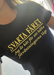SVARTA FÅRET T-shirt