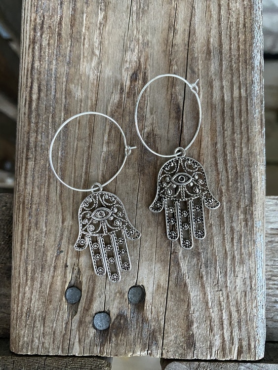 Örhängen – Hamsa, silver