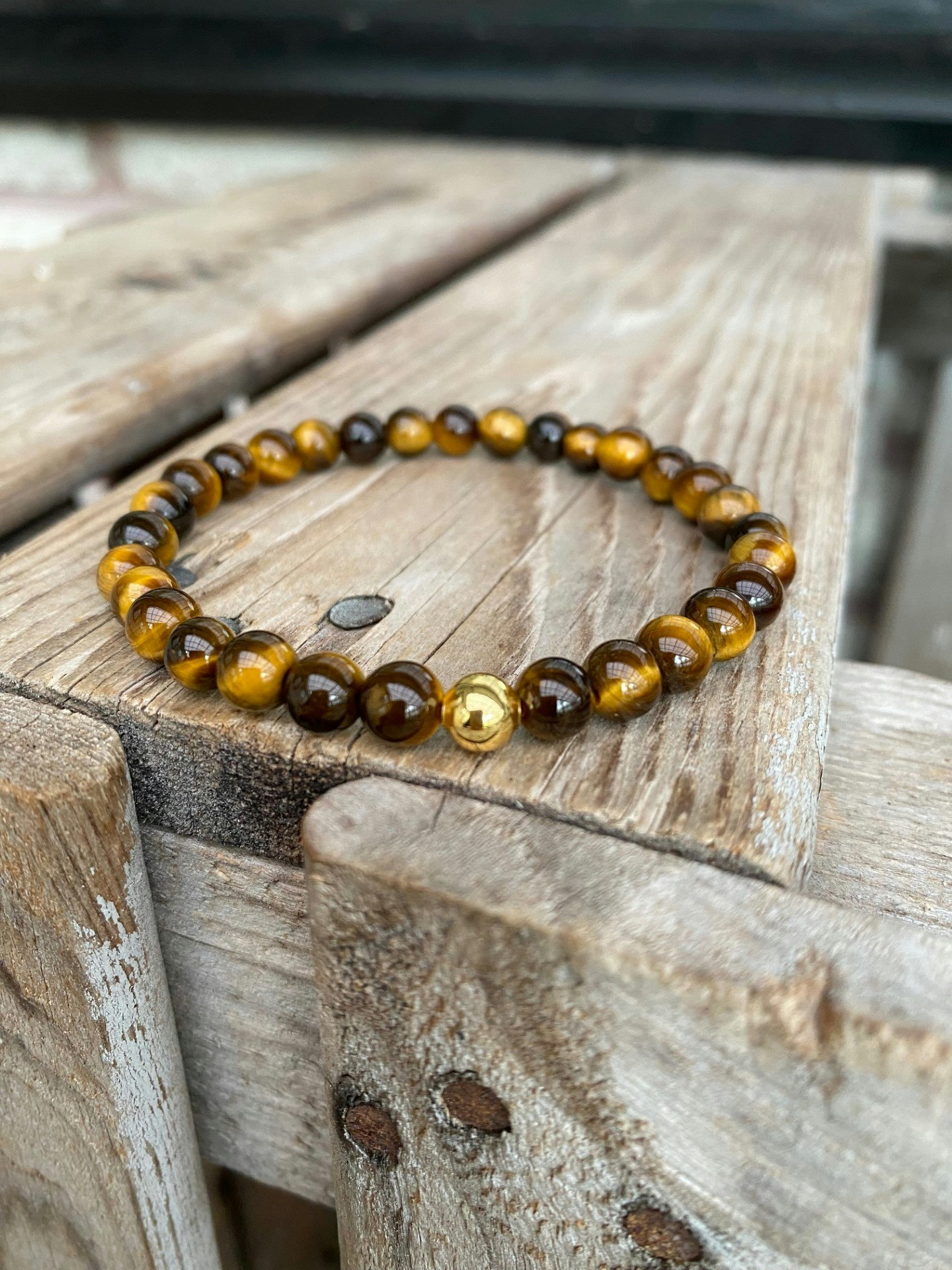 Armband – Tigeröga & guldpärla
