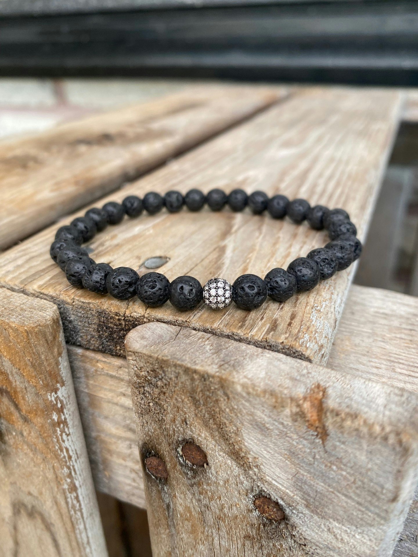 Armband – Lava & strasspärla (6 mm)