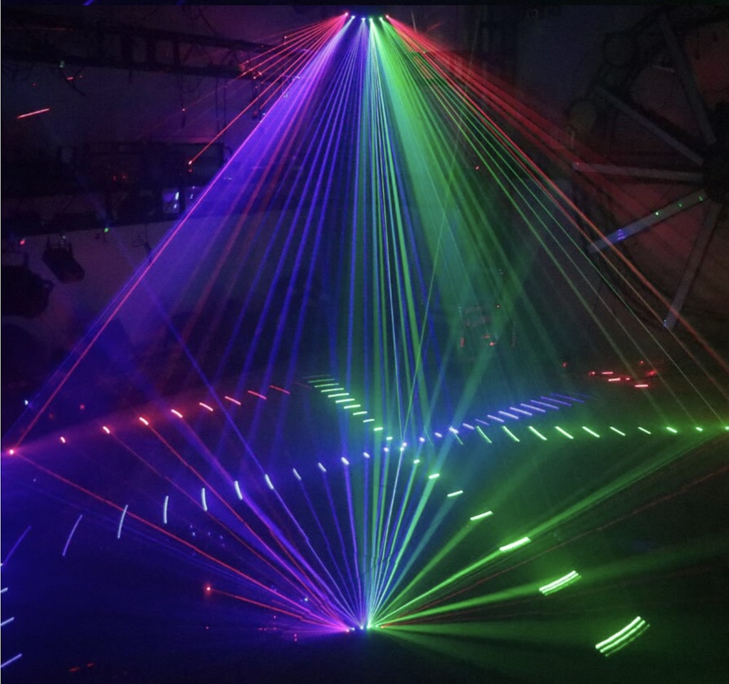 TC Light | Dolphin RGB Laser