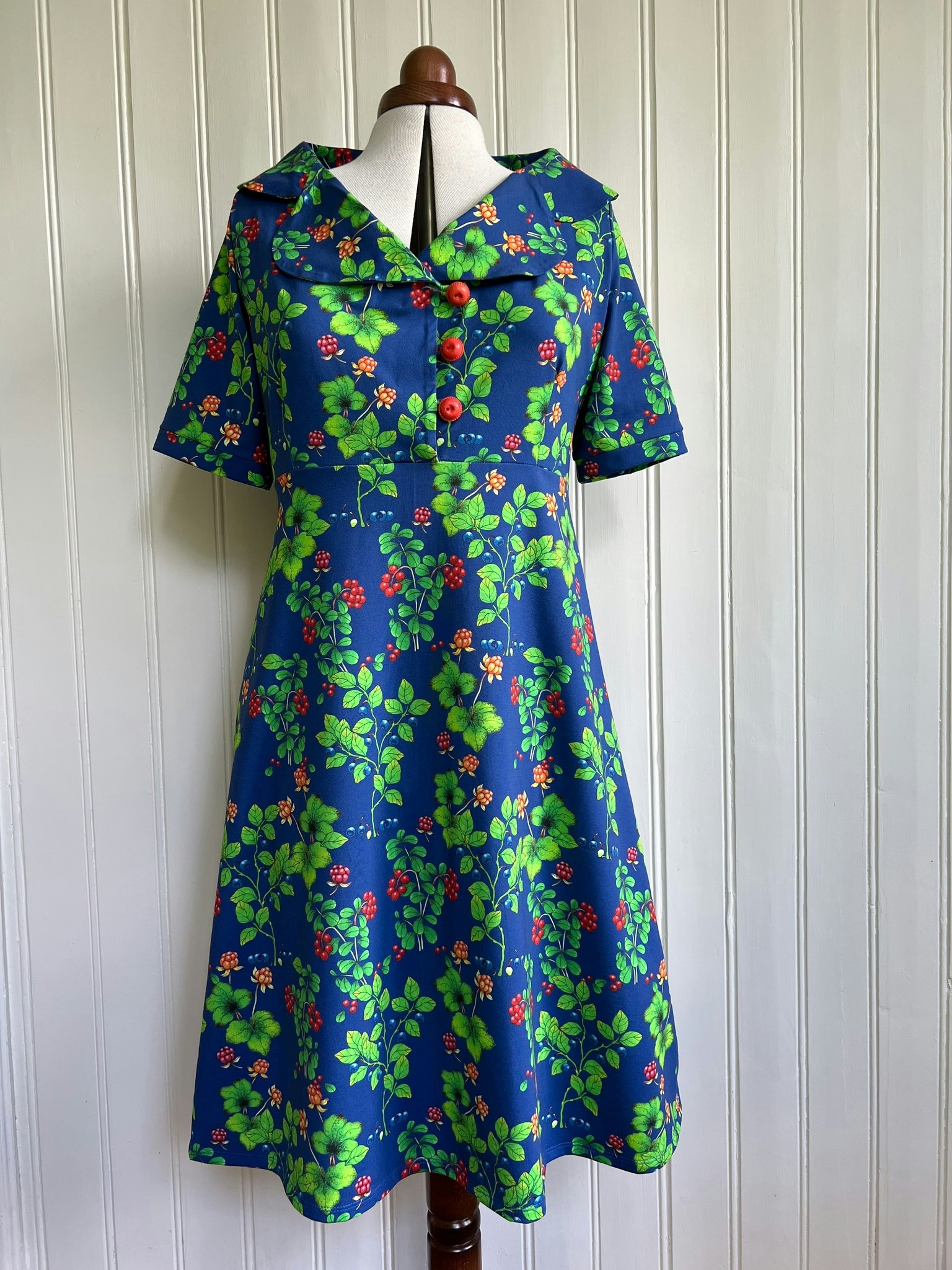 Modell Alexandra - Skogsbär