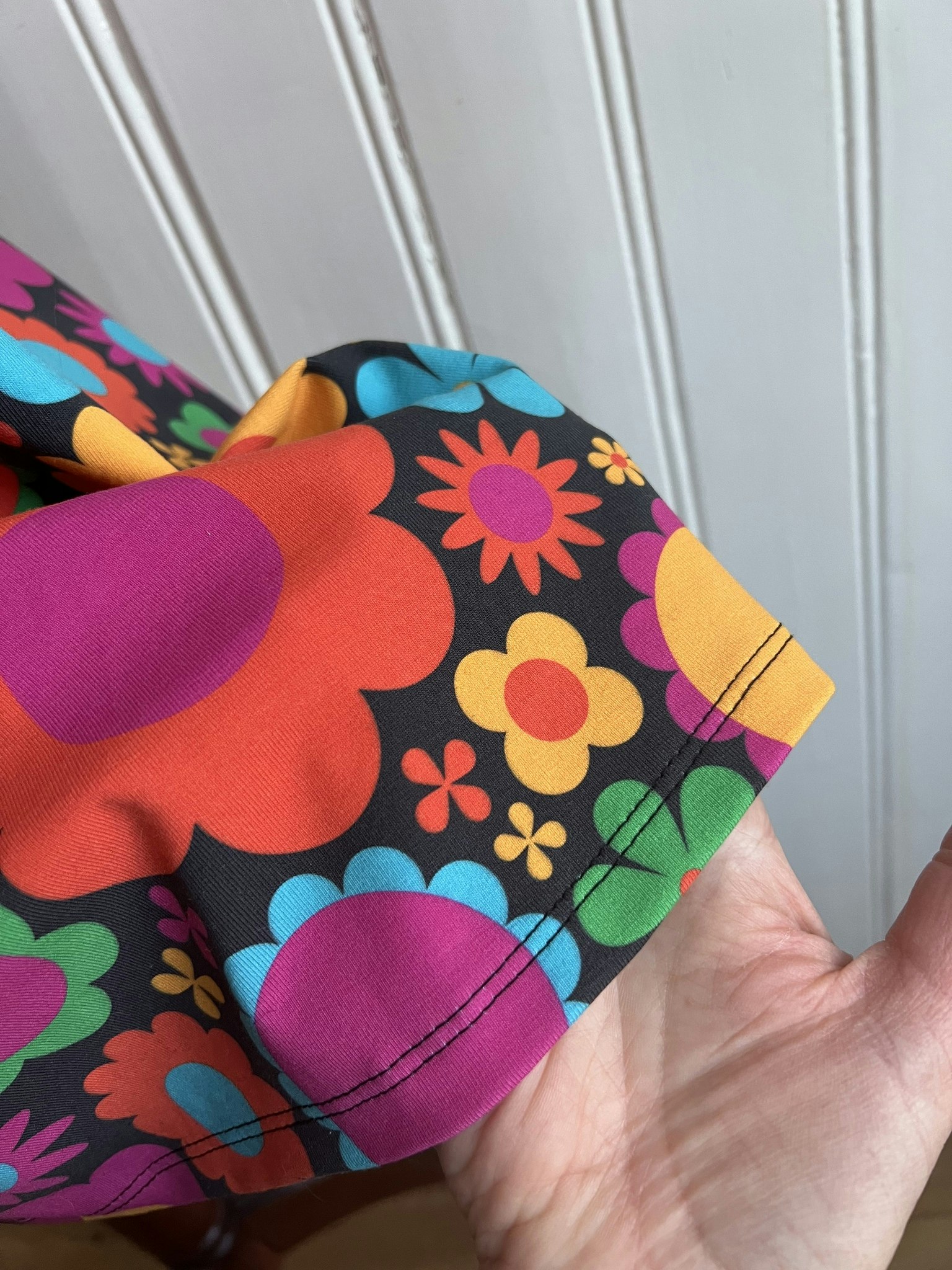 Modell Mirjam - poppblommor