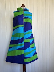 Modell Monica - colour stripes